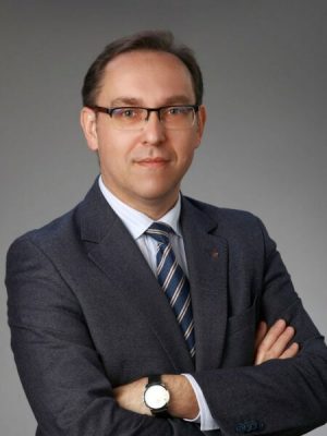 michal-sowa-rc-krakow-450x600